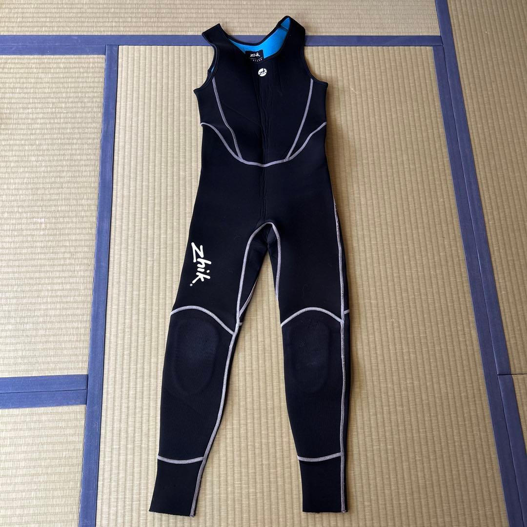 Zhik ノースリーブウェットスーツ 黒　ジュニア12 Zhik ディンギーウェアガイド | SAILFAST