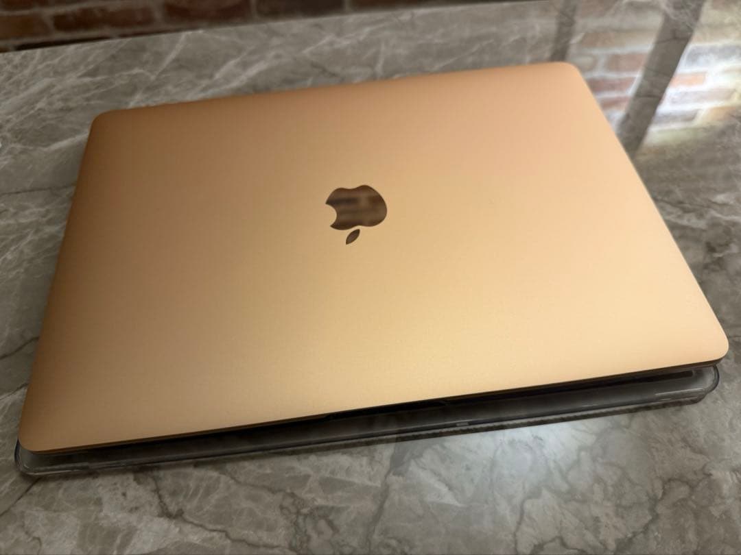 MacBook Air 13インチ 2020年 Core i5 8GB 1TB Amazon.com: Apple 2020 MacBook Air with 1.1GHz Intel Core i3, 13