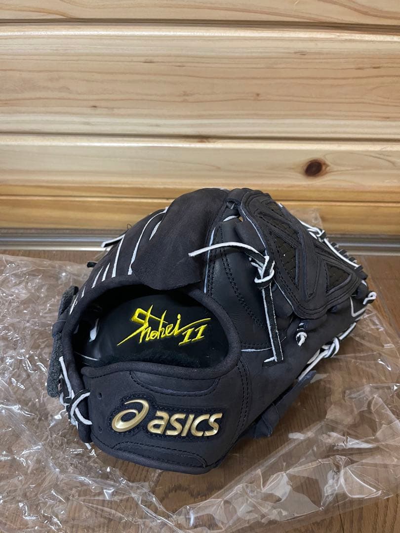 大谷翔平　レプリカグローブ　asics箱無し 大谷翔平選手が2022年シーズンに使用した野球用グラブとバットの