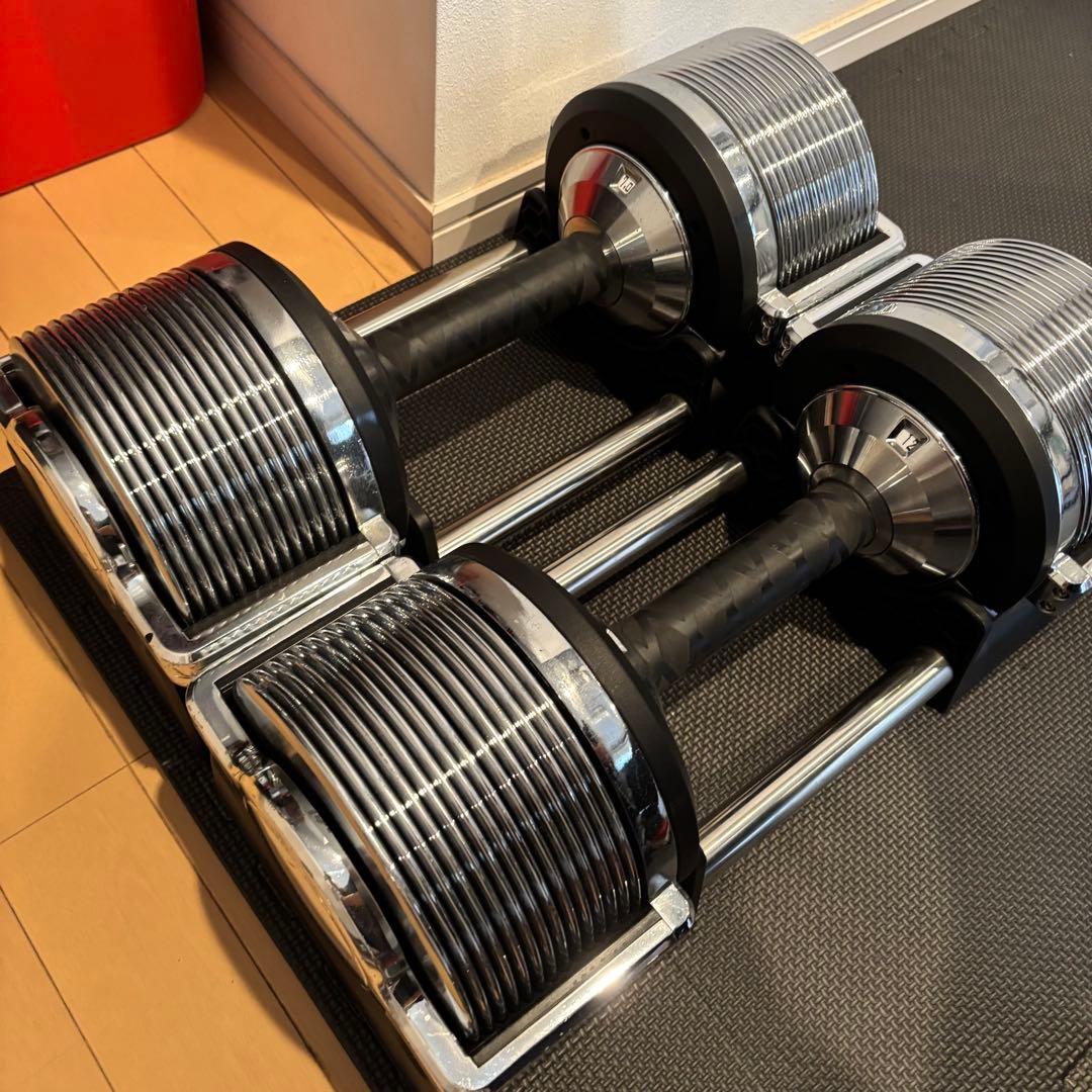 可変式ダンベル 1kg刻み 32kg ペア - メルカリ