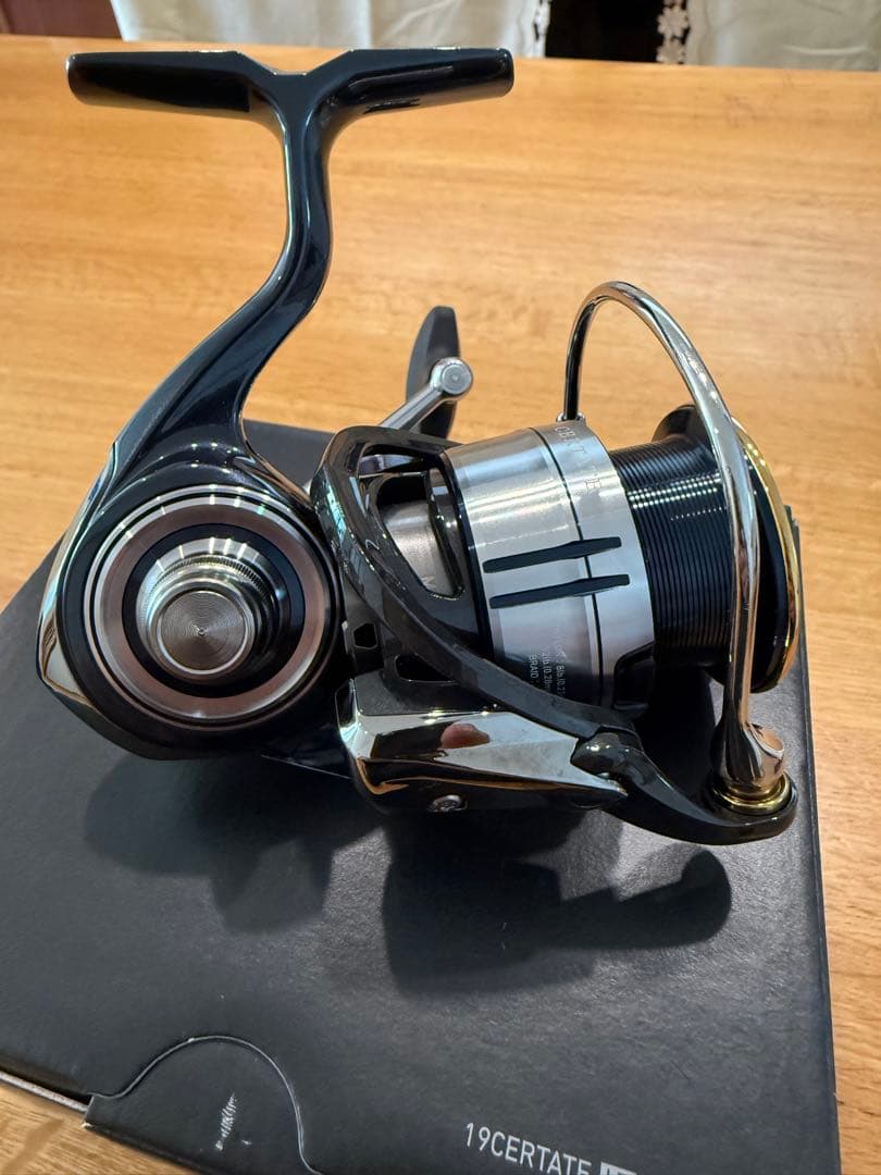 Daiwa 19 CERTATE 3000-CXH スピニングリール - メルカリ