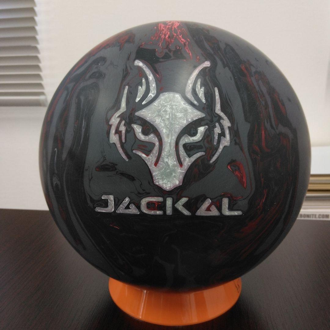 MOTIV Jackal ボウリングボール ブラック/レッド オイルを恐れない最強のモンスター！ モーティブ ジャッカル オニキス