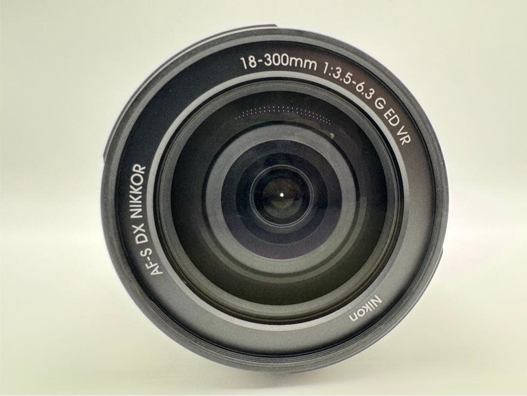 ☆美品【NIKON】AF-S NIKKOR 18-300mm F3.5-6.3
