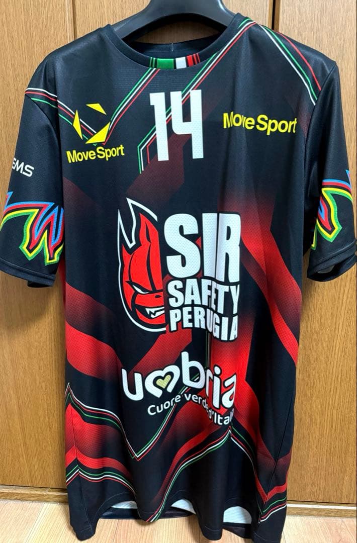 TAKU様専用 シル・サフェーティ・ペルージャユニフォーム - メルカリ