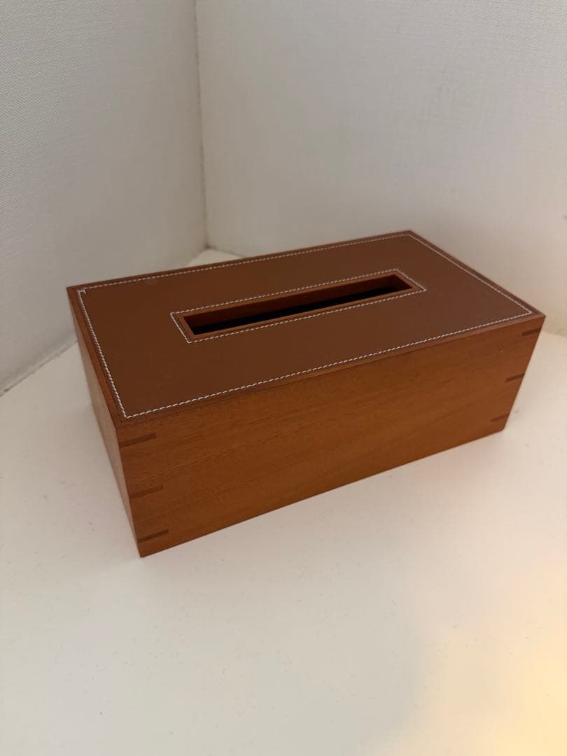 【美品】HERMÈS エルメス ティッシュケース ブラウン レザー ティッシュケース 《プレイヤード》 GM | Hermès - エルメス-公式サイト