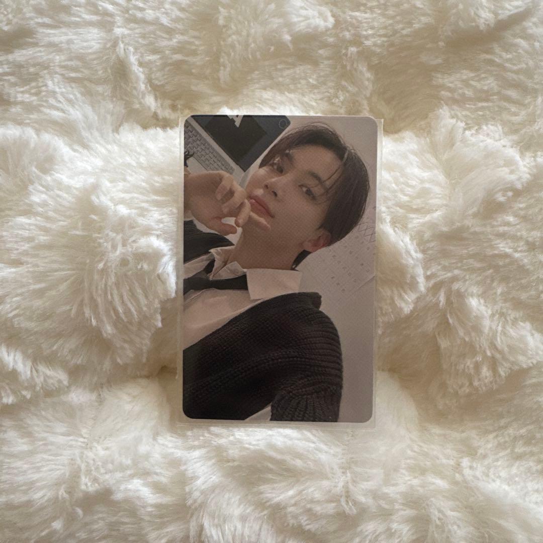 17 is right here ジョンハン ラキドロ - メルカリ