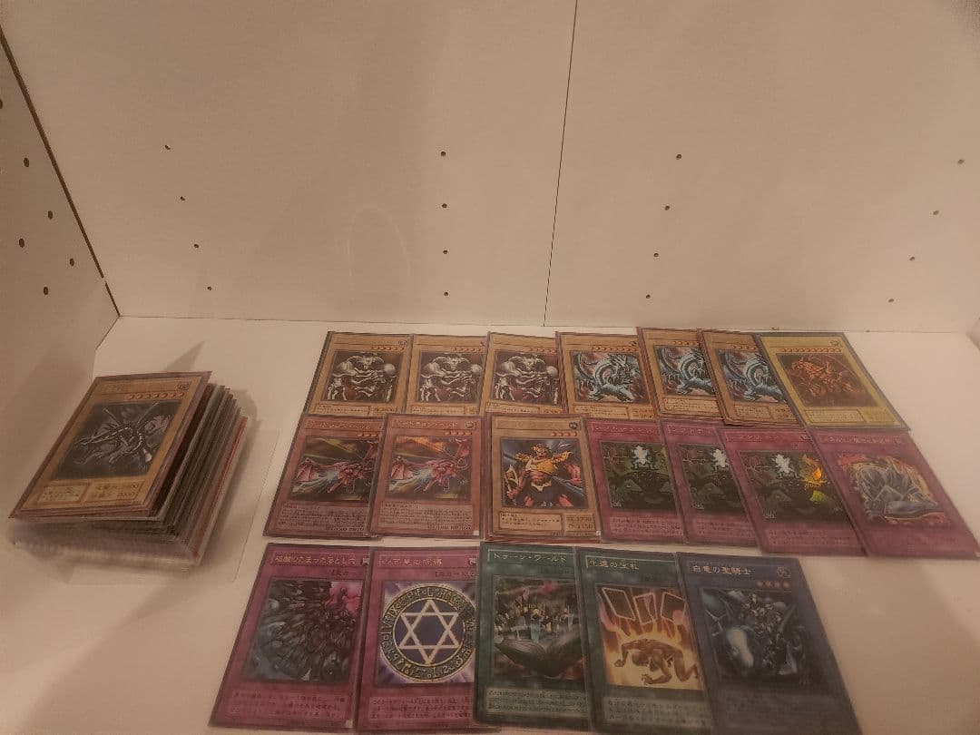 ジ*ン様 遊戯王　引退品　まとめ売り 遊戯王 引退品 ナンバーズ + ランクアップマジック まとめ売り 31枚