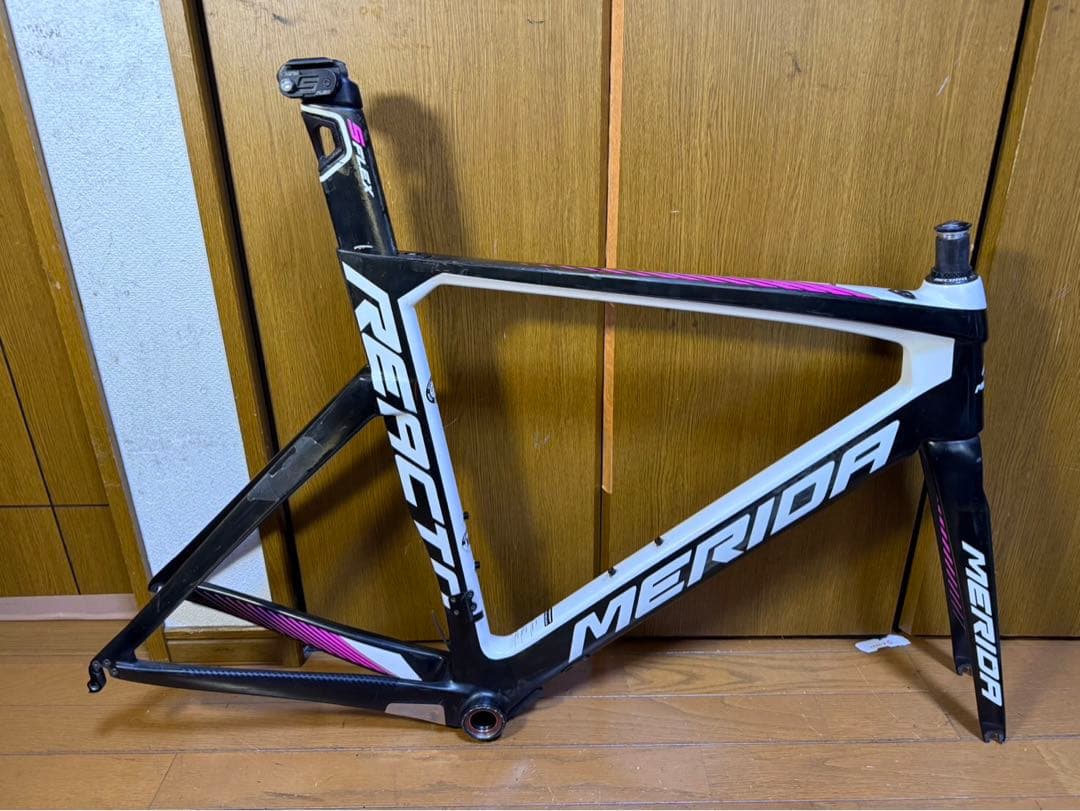 MERIDA REACTO TEAM-E ロードバイク　フルカーボン メリダ -MERIDA- | ラインナップ | FRAME SET ロードバイク | REACTO