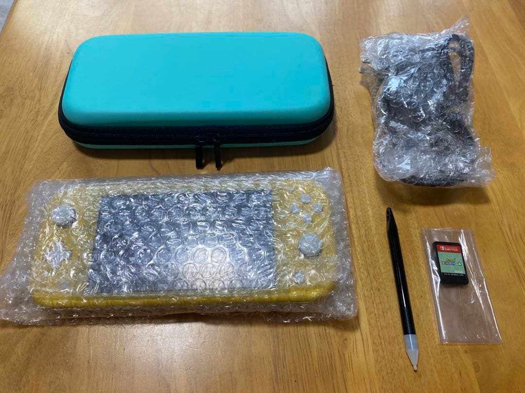 Switchライト イエロー あつまれどうぶつの森 楽天市場】【新品】任天堂 Nintendo Switch Lite イエロー + あつまれ