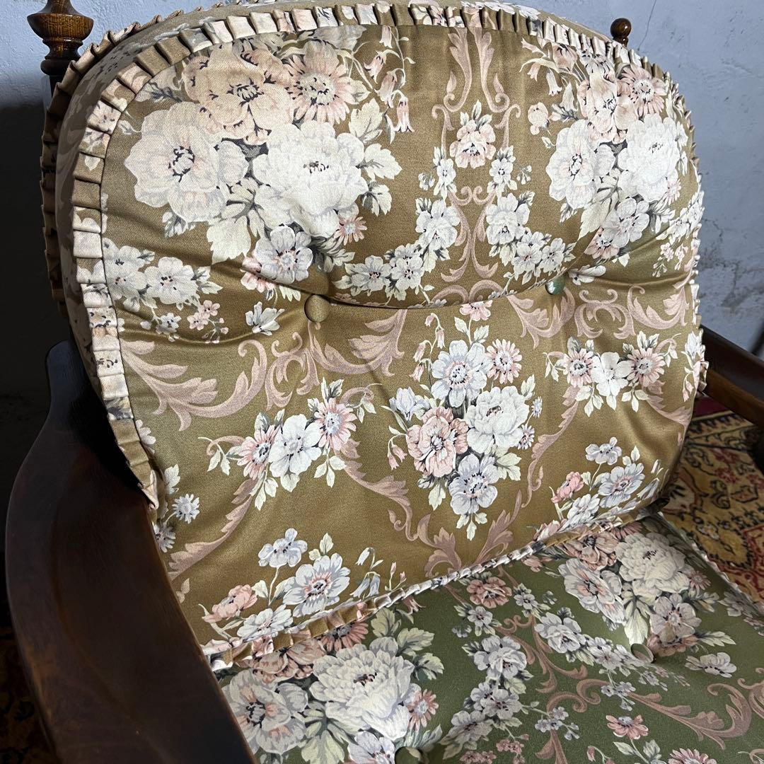 キツツキ】ラウンジチェア 1人掛け 花柄クッション付き ヴィンテージ