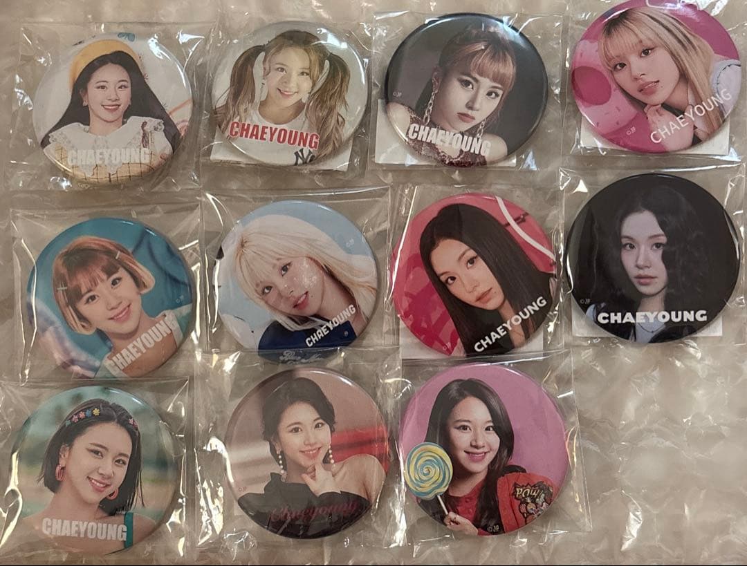 twice チェヨン 缶バッジ - メルカリ