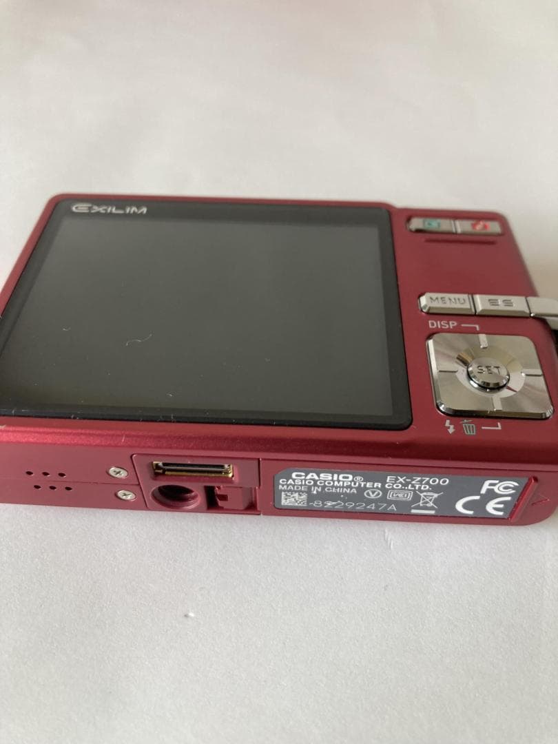 良好 CASIO EXILIM 7.2MEGA PIXELS EX-Z700