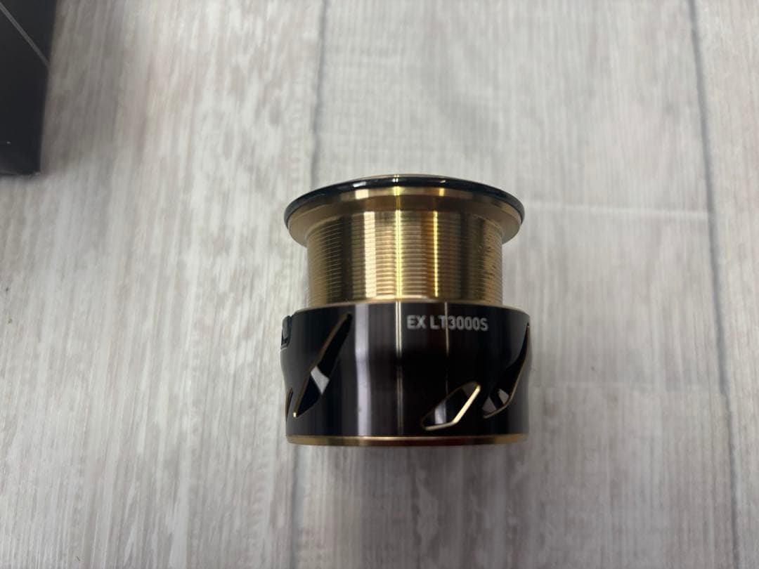 SLPワークス　EX LT3000S SLPW EX LTスプール ブラック│SLP WORKS