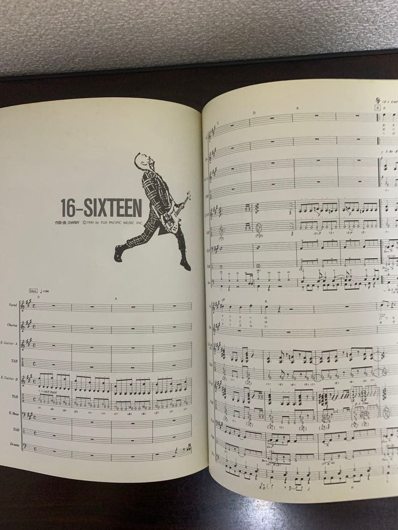 LAUGHIN' NOSE ラフィンノーズ 16 バンドスコア - メルカリ