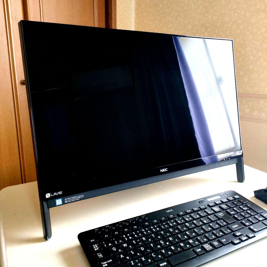 ESPRIMO FH i7-6700HQ/8GB/3TB HDD