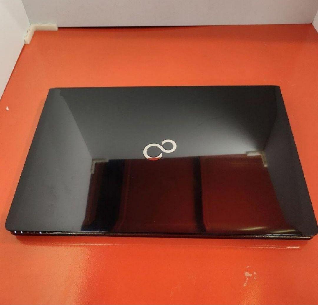 富士通 爆速SSD Windows11 ノートパソコン A4第9世代 極美品 - メルカリ