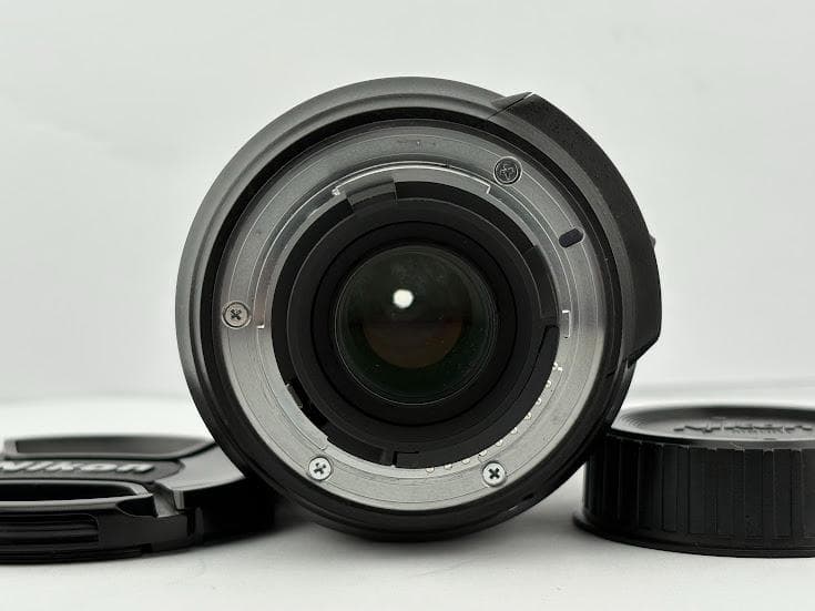 ★美品★ニコンAF-S DX NIKKOR 18-200mm F3.5-5.6