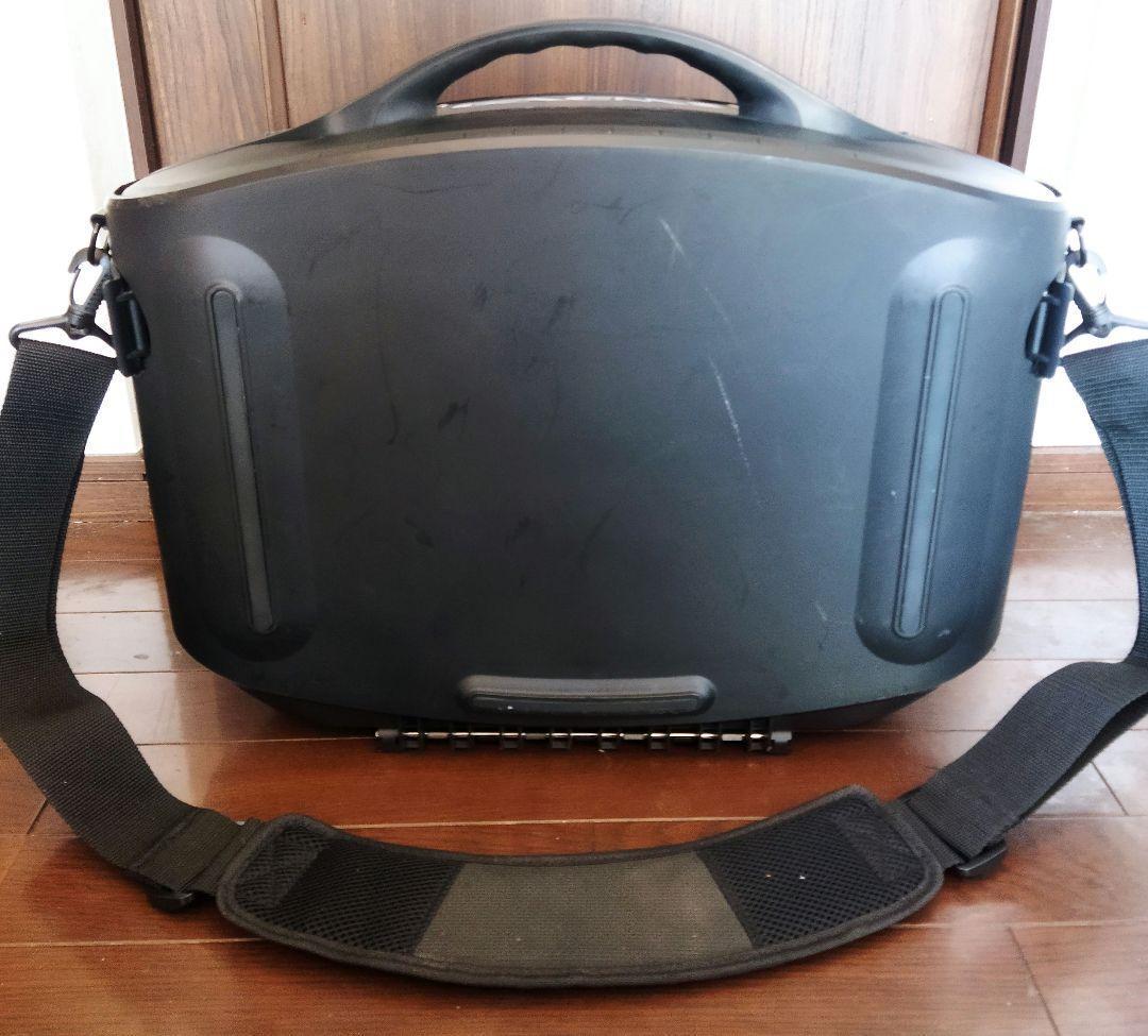 持ち運び ゲーミングモニター ディスプレイ 19インチ キャリーケース USA製