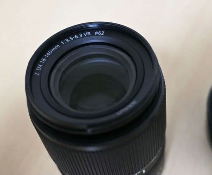 (美品)高倍率ズー厶Nikon DX 18-140mm f/3.5-6.3 Z