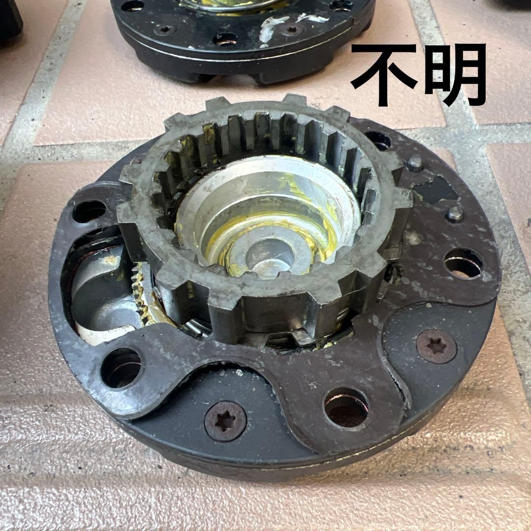 パワーロッキングハブ 難あり中古品 78プラド 73ランクル用 - メルカリ