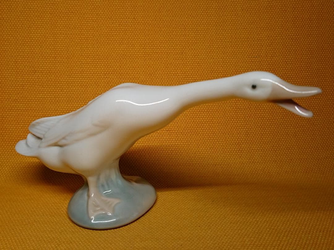 【美品】ビンテージ　リヤドロ　アヒル　陶器　置物　インテリア　工芸品A3090 リヤドロ アヒルの値段と価格推移は？｜7件の売買データからリヤドロ