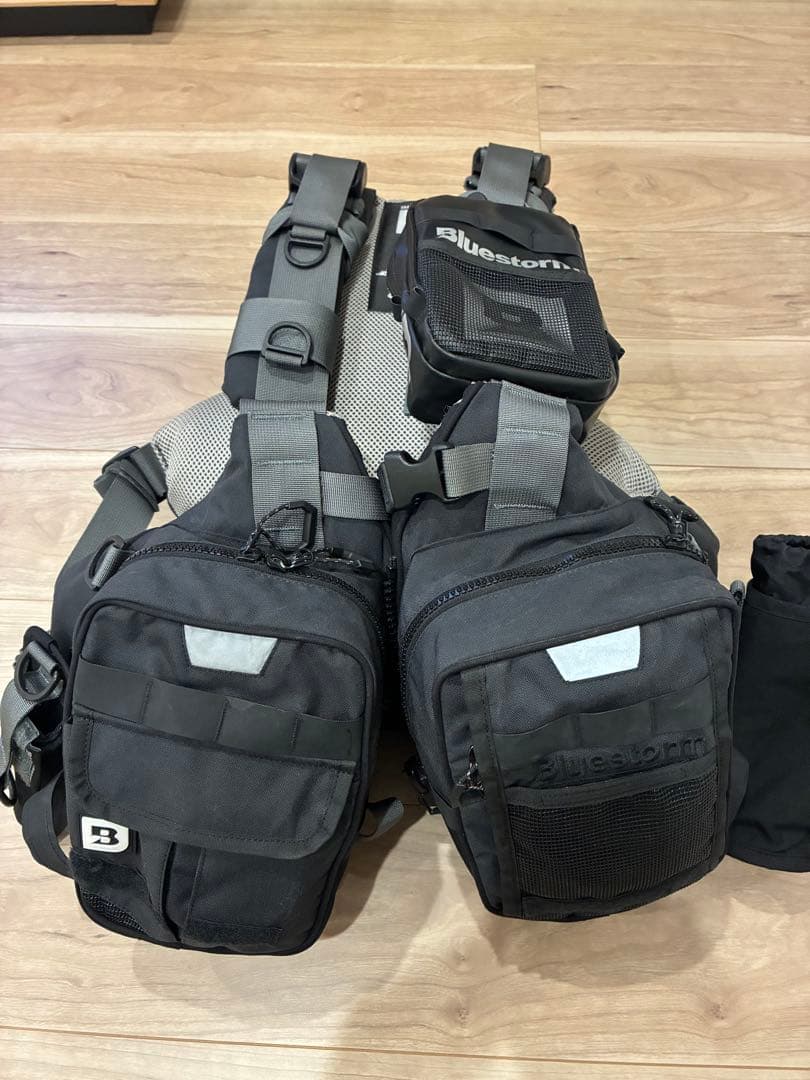 Bluestorm フローティングベスト　バラット ブルーストーム フローティングベストバラット - メルカリ