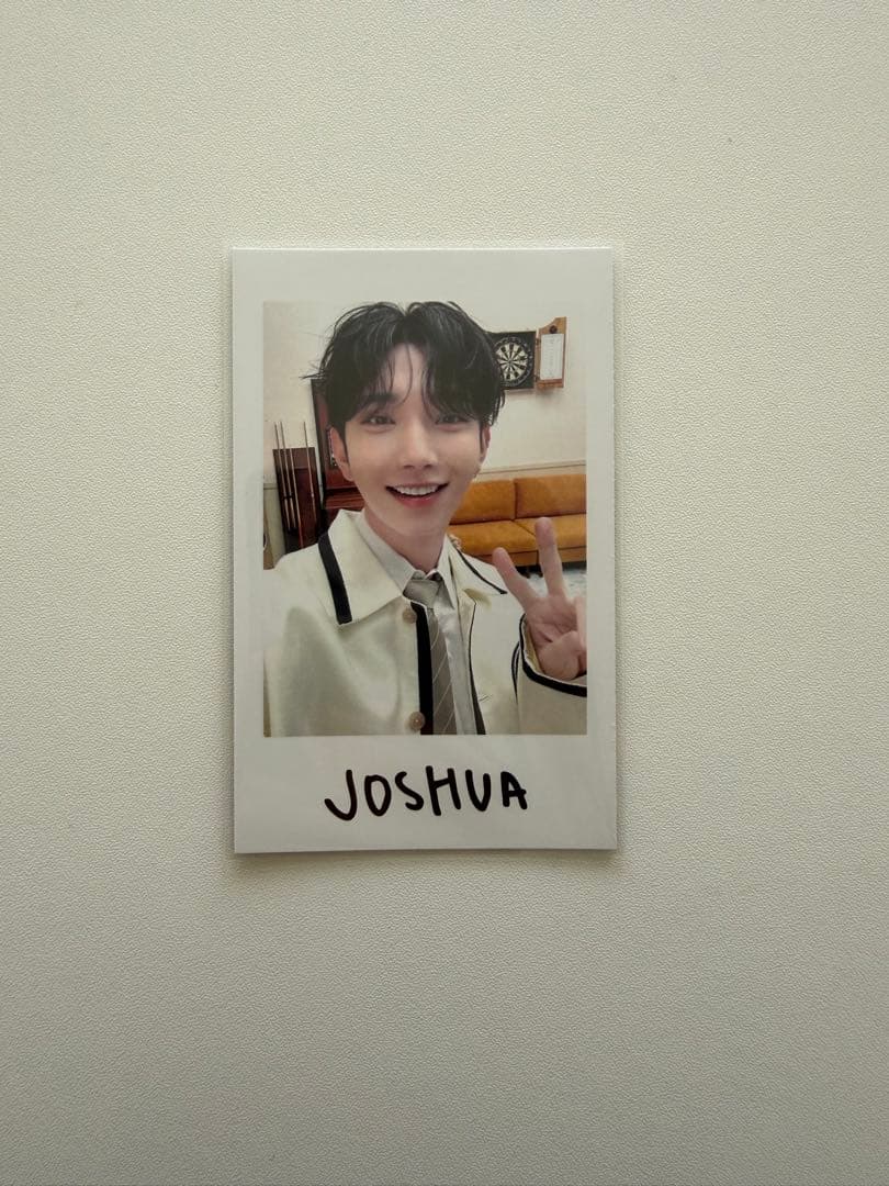 SEVENTEEN JOSHUA トレカHOLIDAY - メルカリ