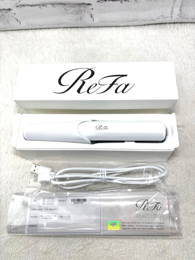 ほぼ新品✨ReFa リファビューテック フィンガーアイロン ホワイト