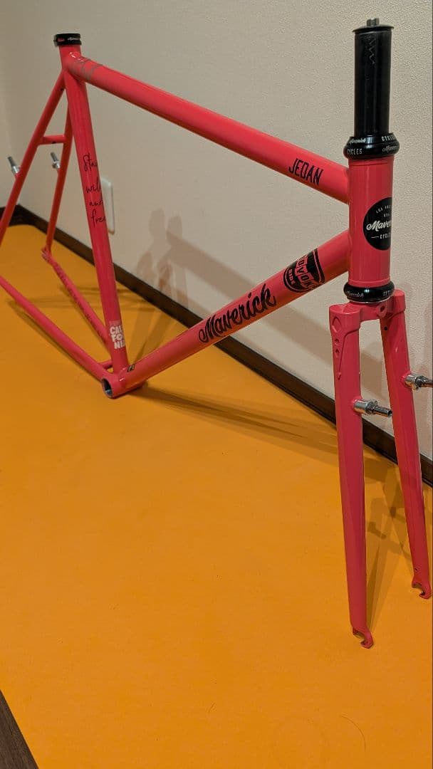 MAVERICK CYCLES JEDAN Frame Set Mサイズ ピンク - メルカリ