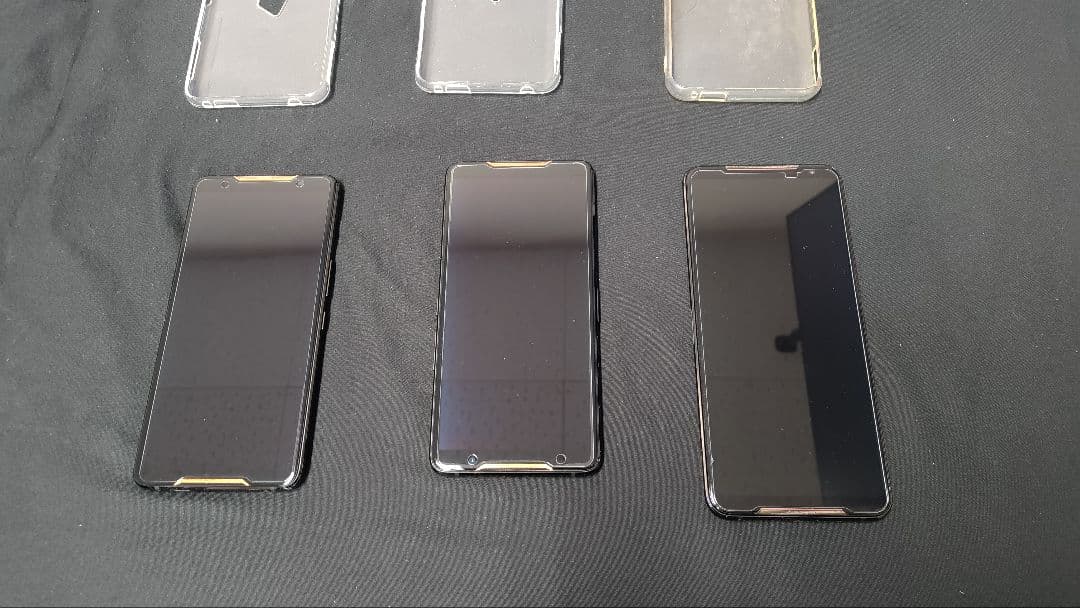 ROGphone×2台ROGphone2×1台512GB ゲーミングスマホ「ROG Phone II」11月22日発売、本体と専用