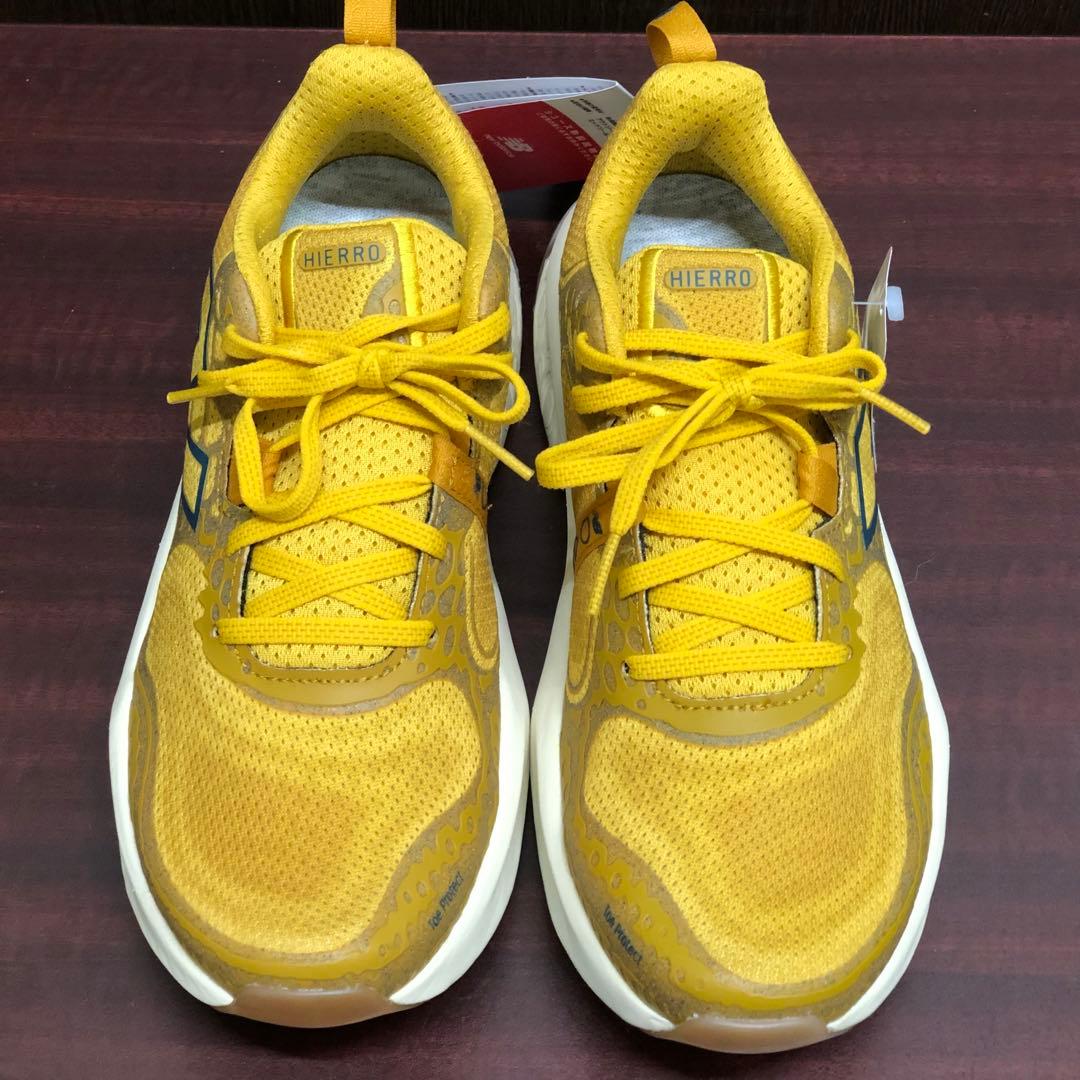 未使用品 ニューバランスFresh Foam X HirrroV8 25.5cm