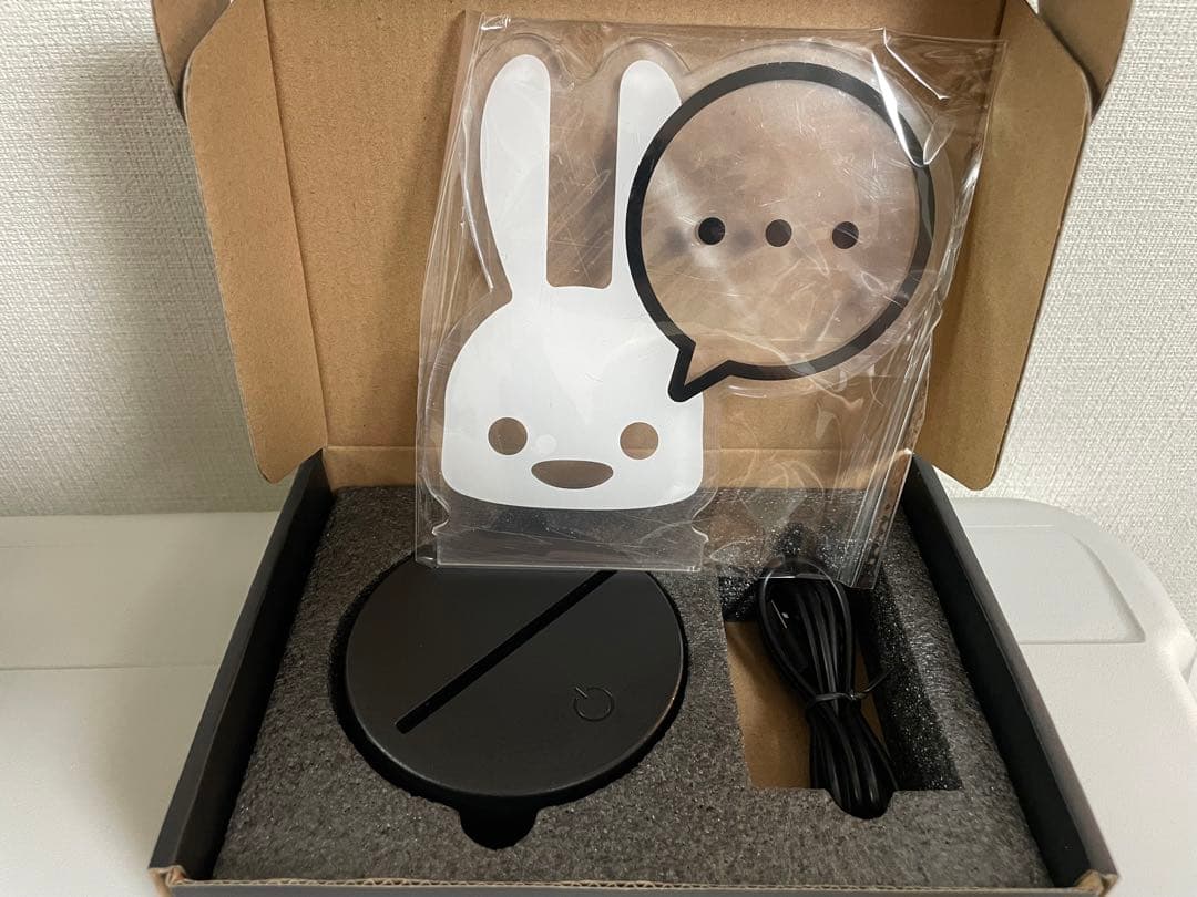 【新品未使用】CUNE ネオンライト　うさぎ　置物 Amazon.co.jp: LEDうさぎライト、太陽光ソーラーうさぎ鳥の飾り屋外