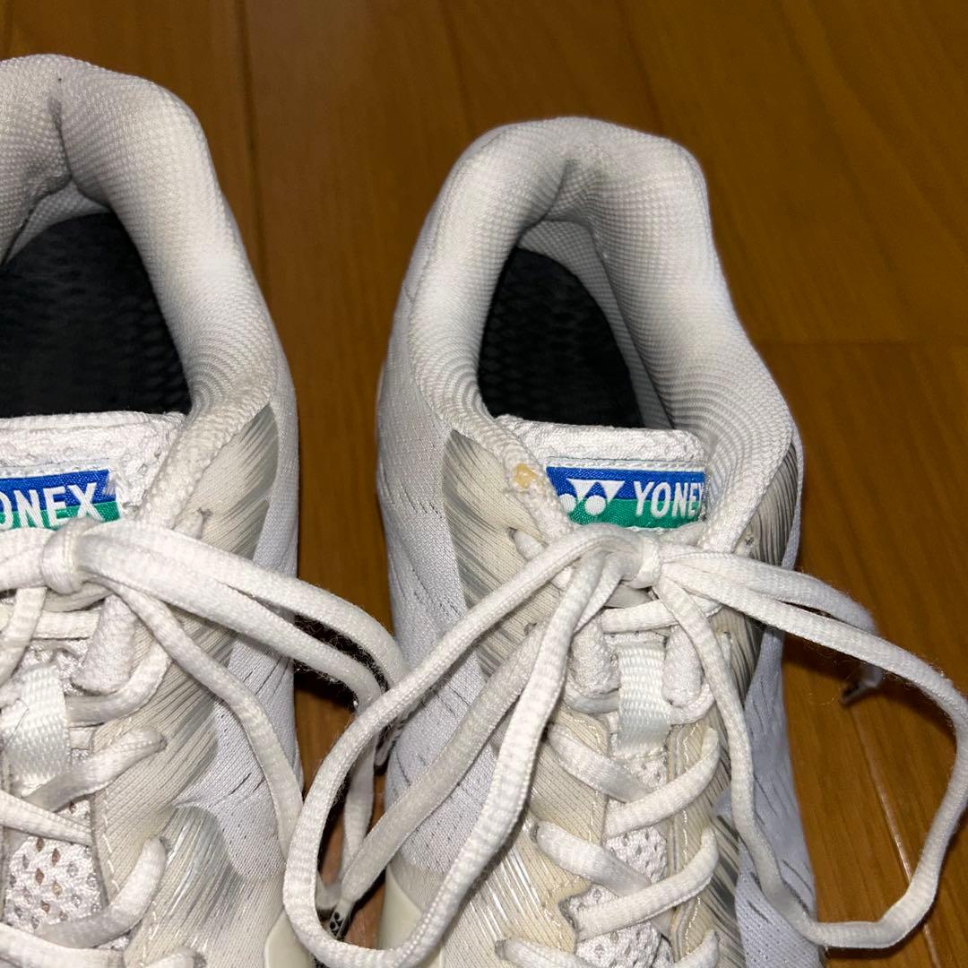 YONEX 75周年 エアラスz ホワイト バドミントンシューズ 27cm - メルカリ