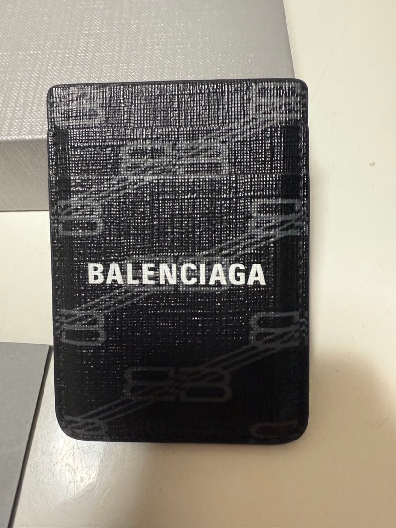 BALENCIAGA カードケース magsafe バレンシアガ バレンシアガ iphoneケース magsafe カード ケース付き iphone air
