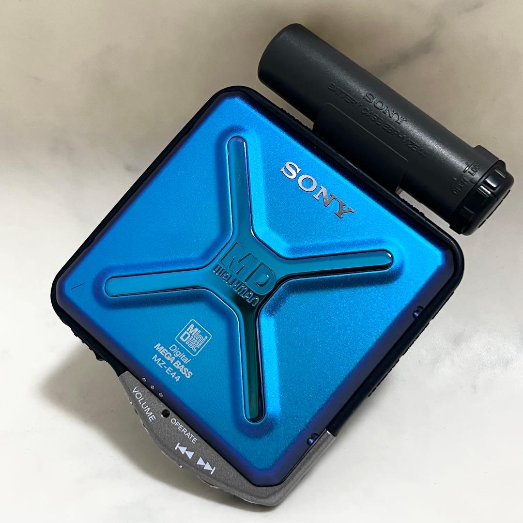 美品 稼動品 SONY ソニー MDウォークマン MZ-E44 MDプレーヤー Amazon | SONY ソニー MZ-E44(S) シルバー×グリーン ポータブルMD
