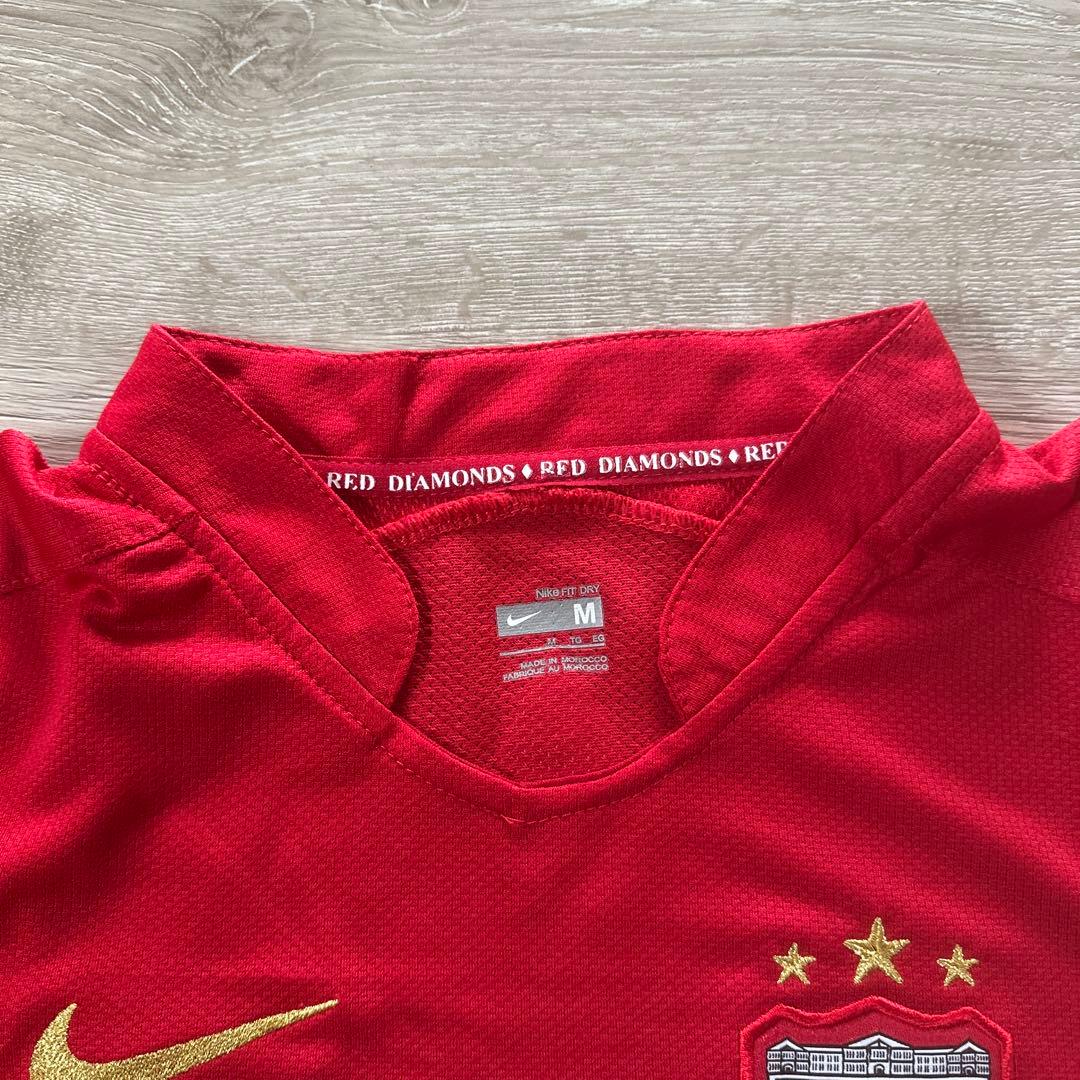 Jリーグ NIKE 浦和レッズ ユニフォーム M 阿部勇樹 22 2009 - メルカリ