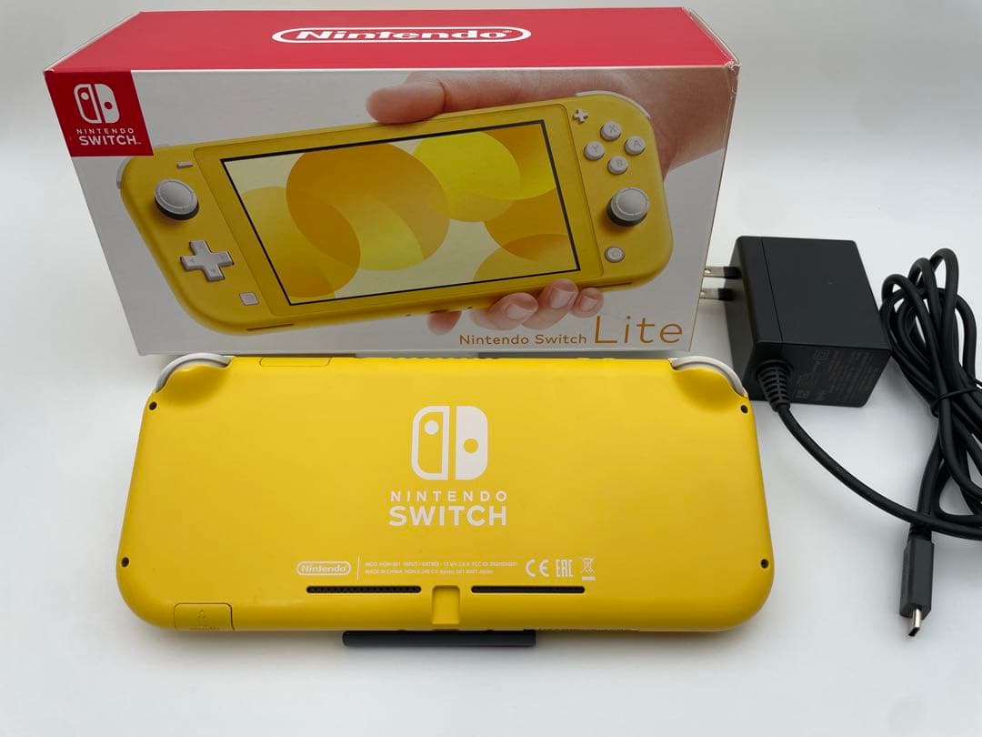 Nintendo Switch Lite イエロー 本体 Nintendo Switch