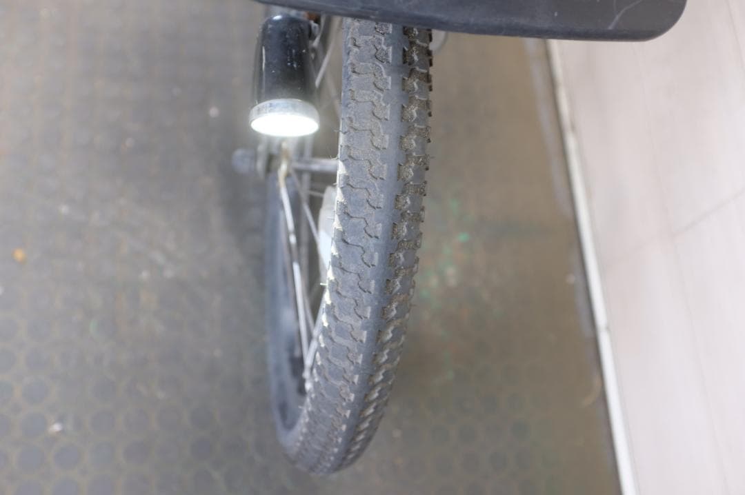 電動自転車ヤマハPAS　KISS20インチ　3段　8.7Ah（4点灯）充電器あり