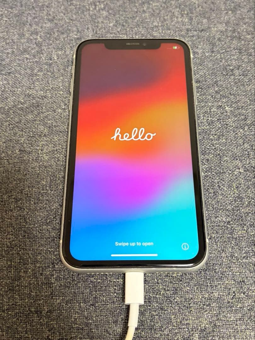 iPhoneXR 64GB ホワイト - メルカリ