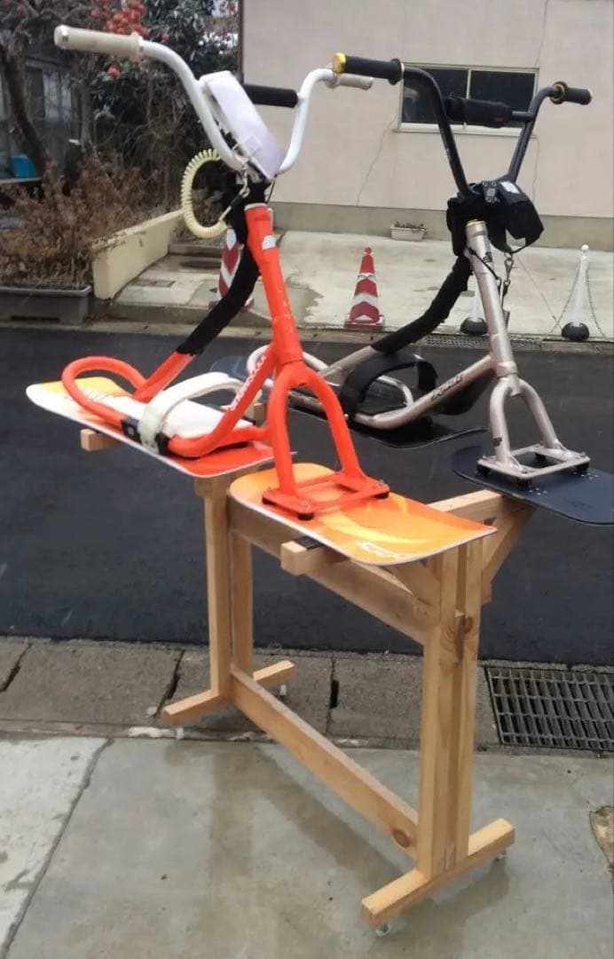 スノースクート スキー スノーボード ワックススタンド メンテナンス台