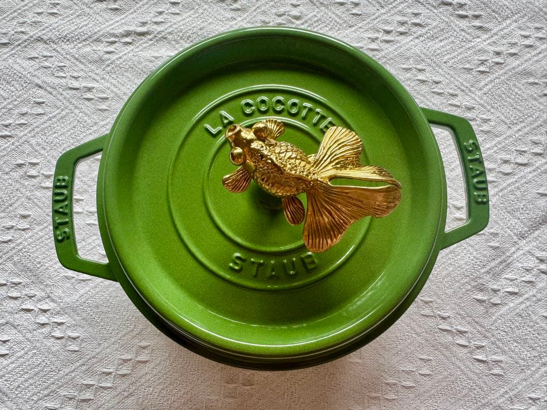 staub ストウブ 20cm稀少 グリーン ピコ・ココット ストウブ 鍋 20cm ラウンド バジルグリーン 生涯保証