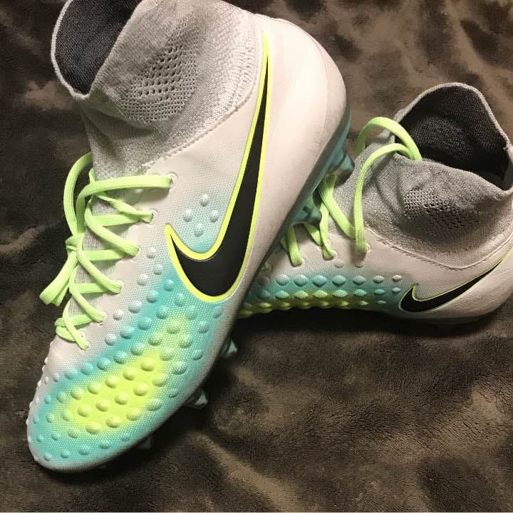 ナイキ サッカースパイク マジスタ ナイキ マジスタ 正式公開 : Kohei's BLOG サッカースパイク情報ブログ