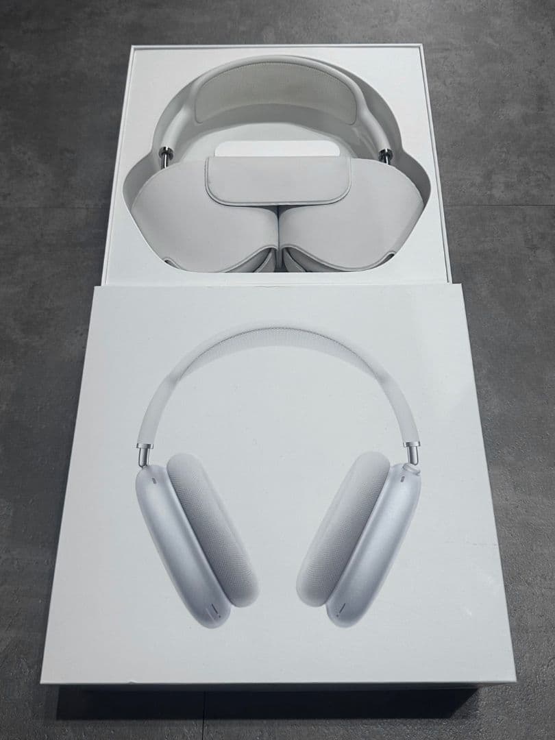 【正規品】Apple AirPods MAX シルバー　エアポッズマックス Amazon.co.jp: 【整備済み品】Apple AirPods Maxワイヤレスオーバー