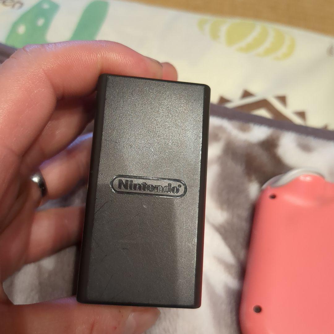 Nintendo Switch Lite コーラル 本体 ACアダプター付き - メルカリ
