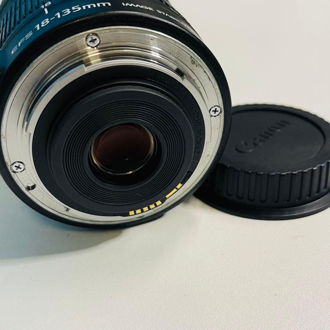 キヤノン EF-S18-135mm F/3.5-5.6 IS STM