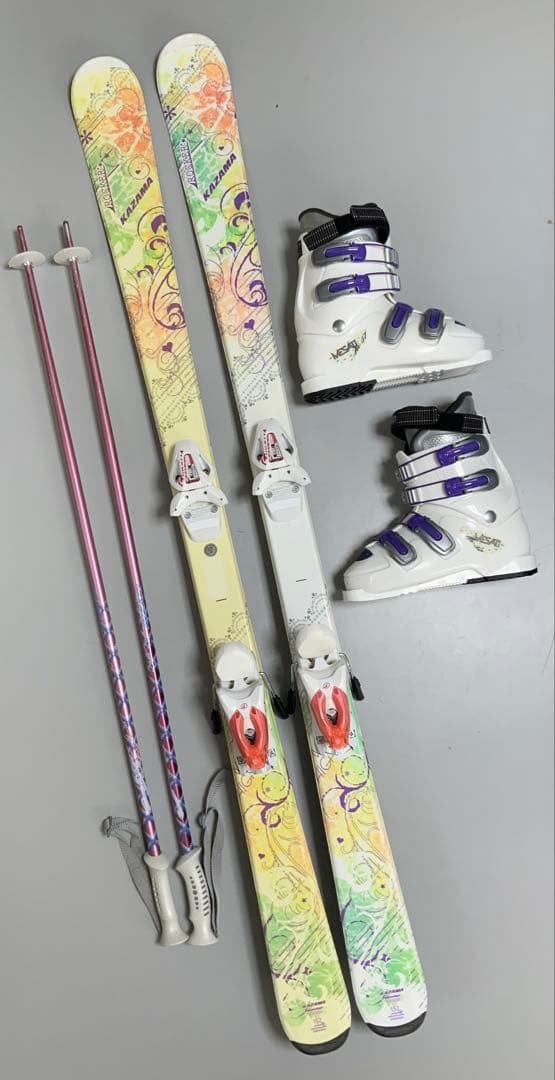 カービングスキー 4点セット　KAZAMA 板152cm／靴23.5cm 人気 KAZAMA カザマ SPAX 120 ジュニア スキー 4点 セット 即乗り