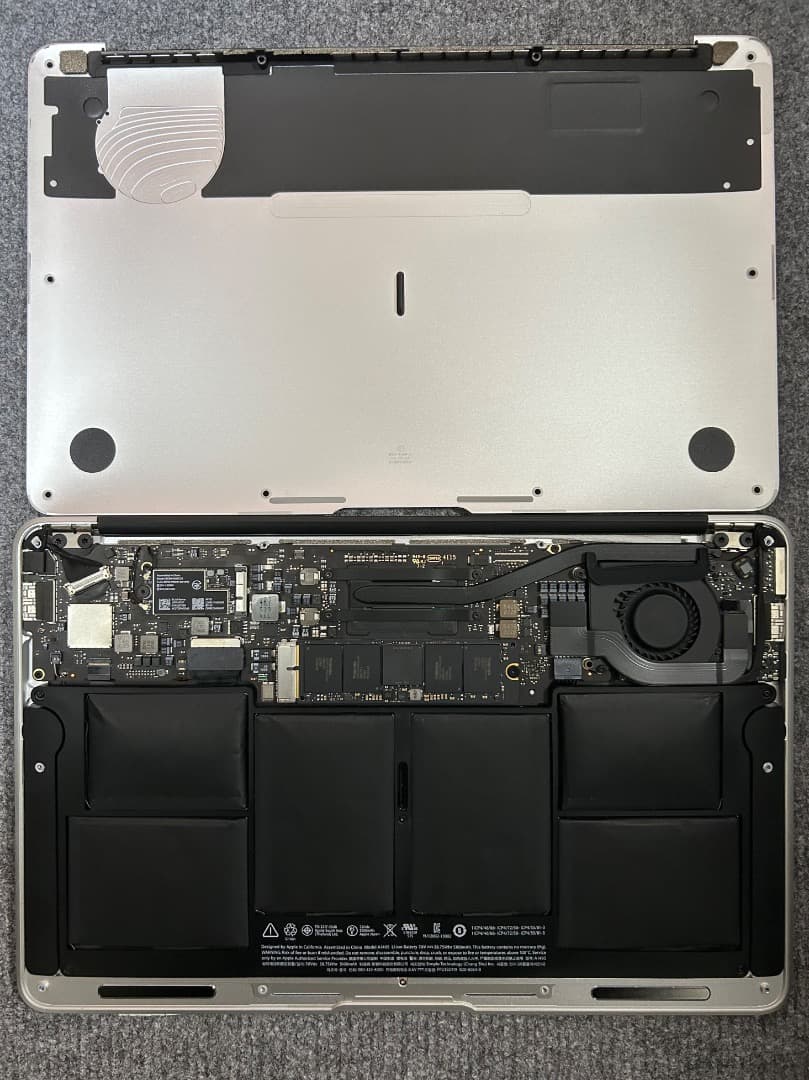 充電回数11回 MacBook Air 2015 i5 1.6Ghz 11インチ