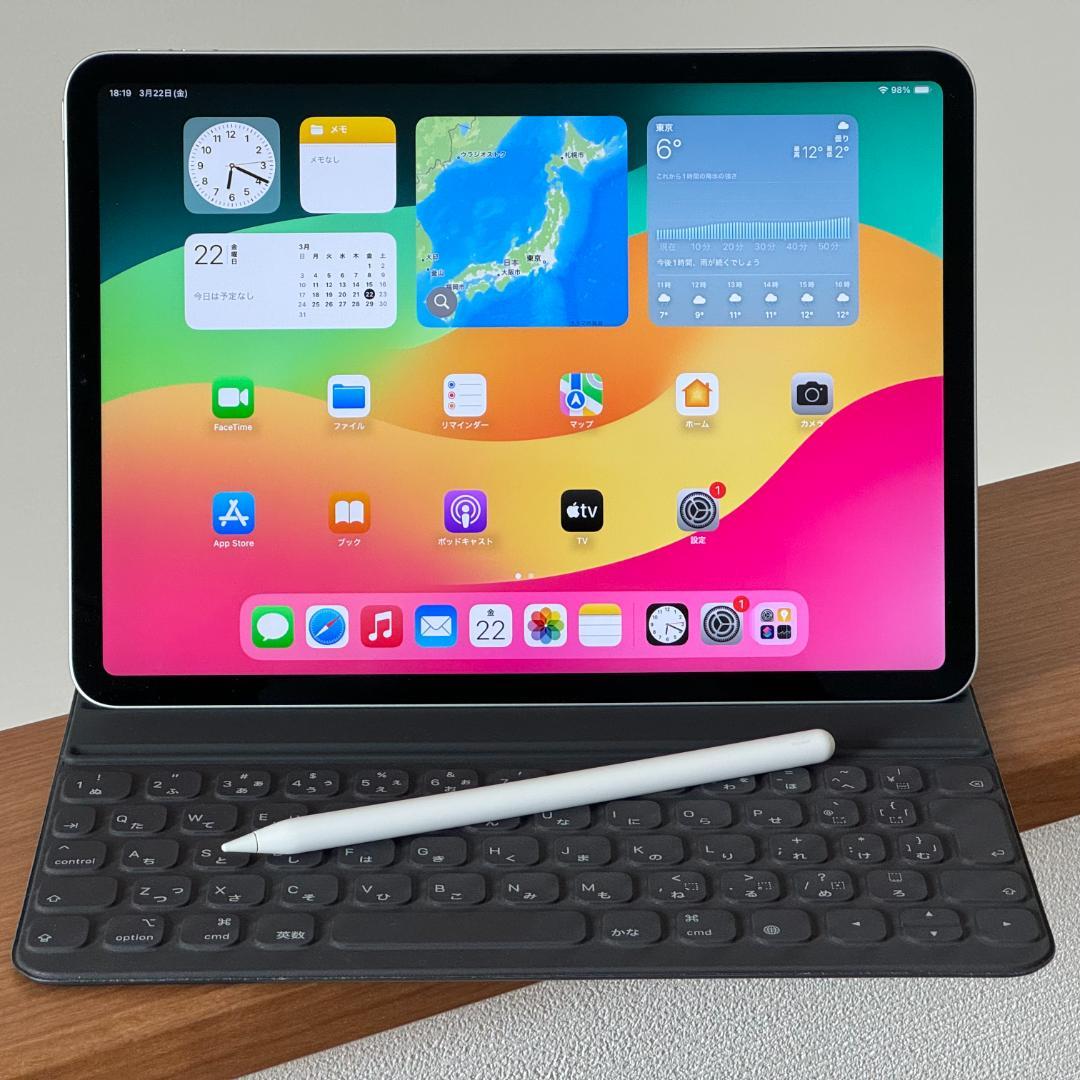Apple iPad Pro11インチ(第1世代) 純正ペンとキーボード付き - メルカリ