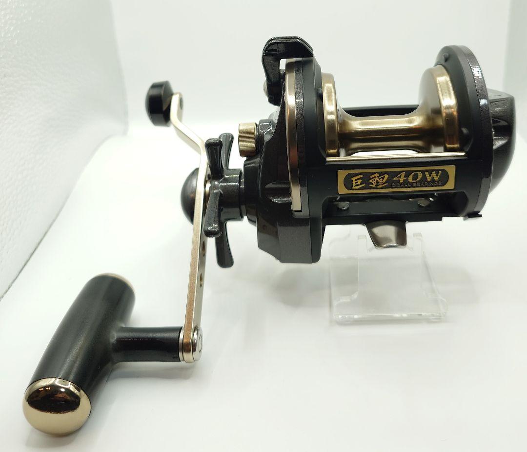 ダイワ DAIWA 巨鯉40w　鯉専用設計 鯉釣り 【美品】【希少】 自慢の鯉釣りリール | みのるんの鯉釣り