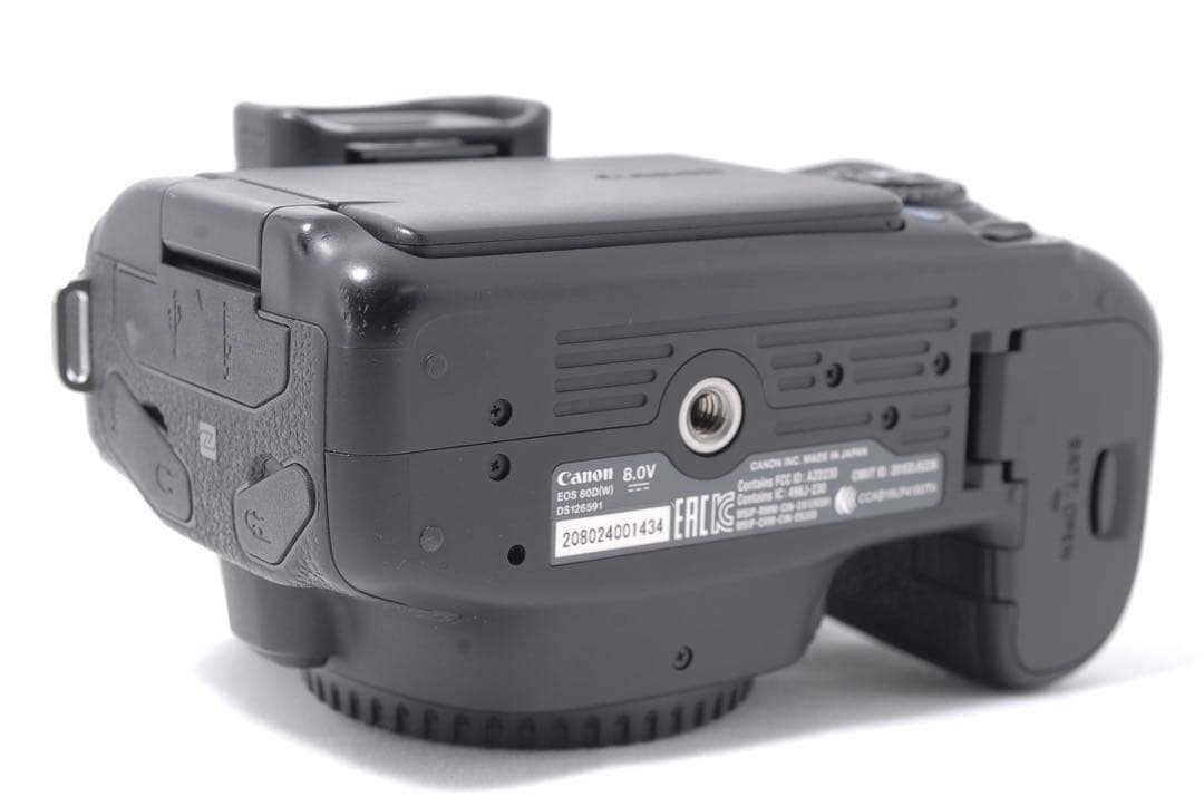 Canon EOS 80D 標準レンズセット✨Wi-Fi＆自撮りOK！おまけ付 - メルカリ